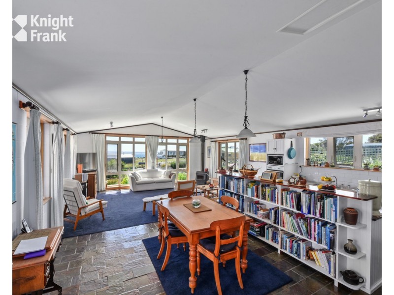 108 Bellbuoy Beach Road, Low Head TAS 7253
