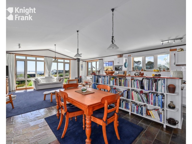 108 Bellbuoy Beach Road, Low Head TAS 7253