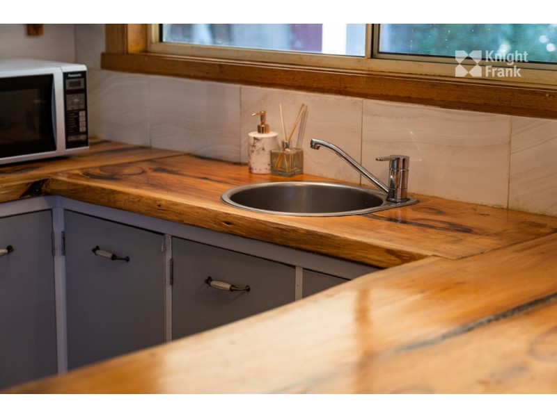 14 Charles Street, Scottsdale TAS 7260