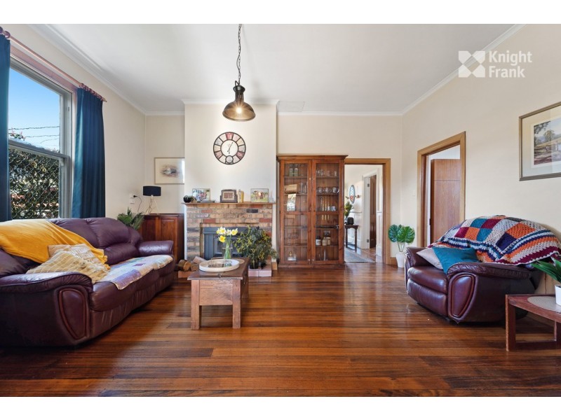 14 Charles Street, Scottsdale TAS 7260