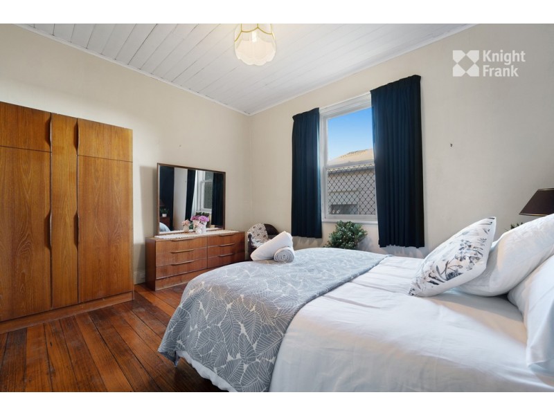 14 Charles Street, Scottsdale TAS 7260