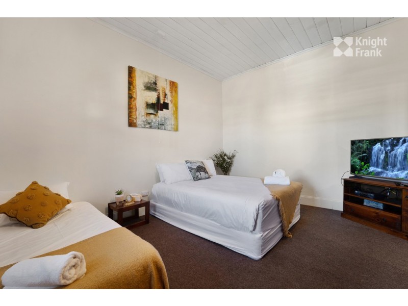 14 Charles Street, Scottsdale TAS 7260