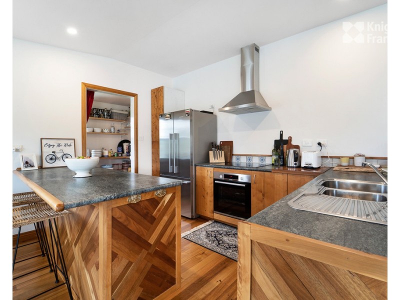 31 Allan Street, Derby TAS 7264