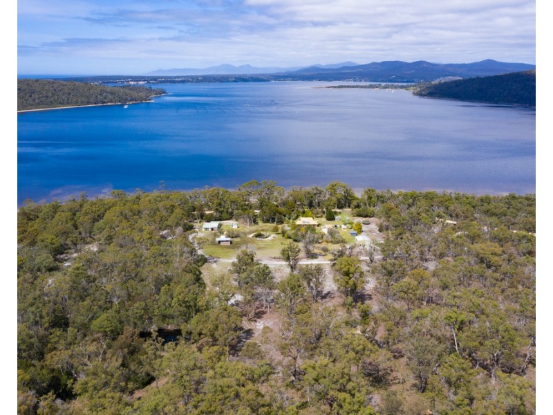 113 Moulting Bay Beach Road, St Helens TAS 7216