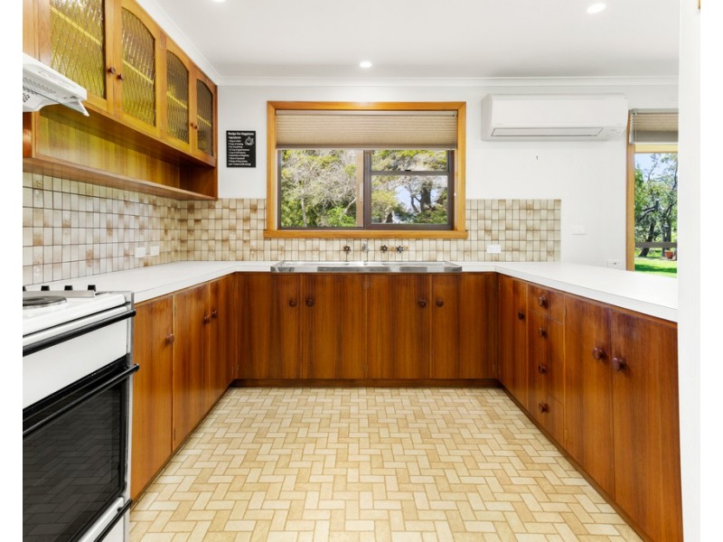 113 Moulting Bay Beach Road, St Helens TAS 7216