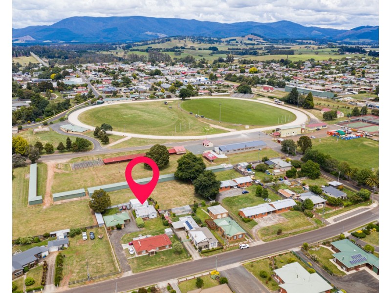 2/5 Coplestone Street, Scottsdale TAS 7260