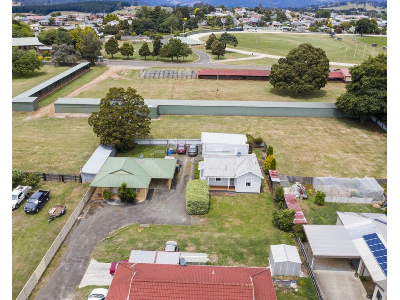 2/5 Coplestone Street, Scottsdale TAS 7260