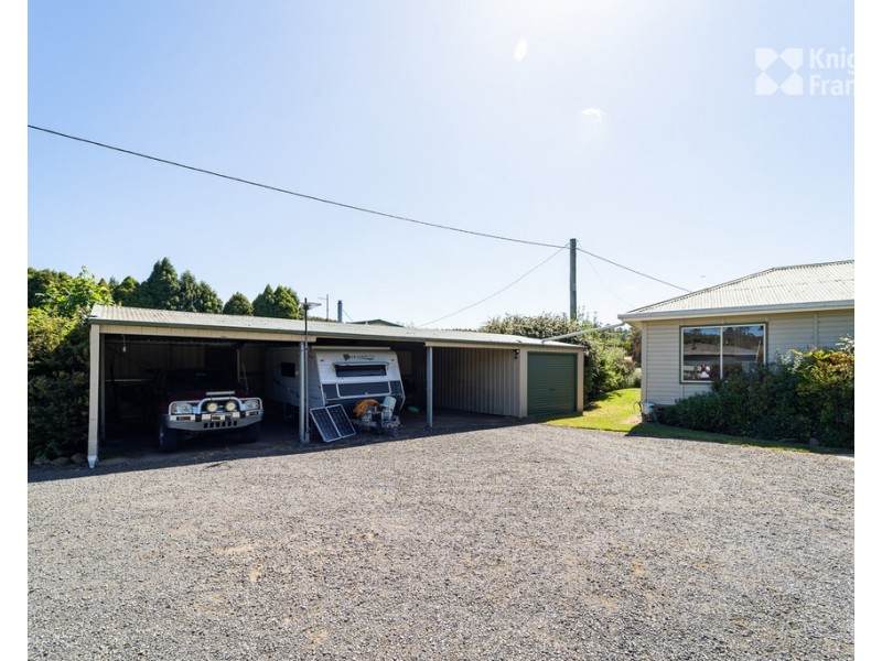 8 Edwards Place, Branxholm TAS 7261