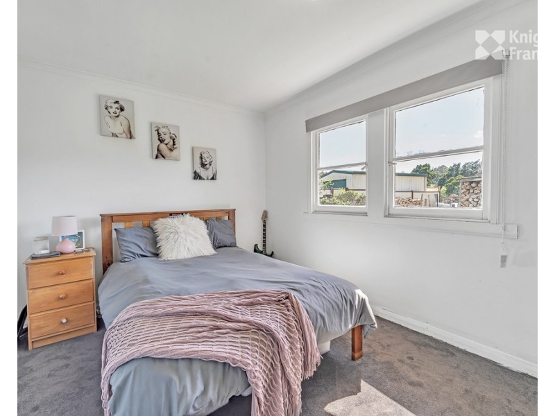 8 Edwards Place, Branxholm TAS 7261