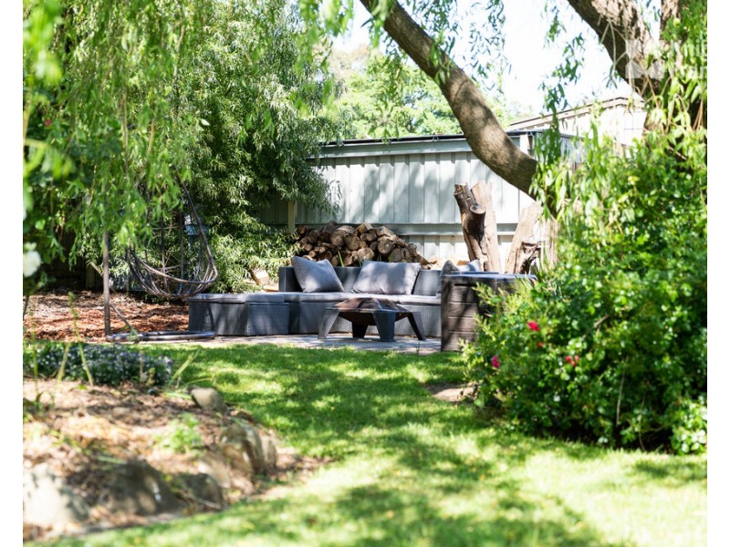 8 Edwards Place, Branxholm TAS 7261