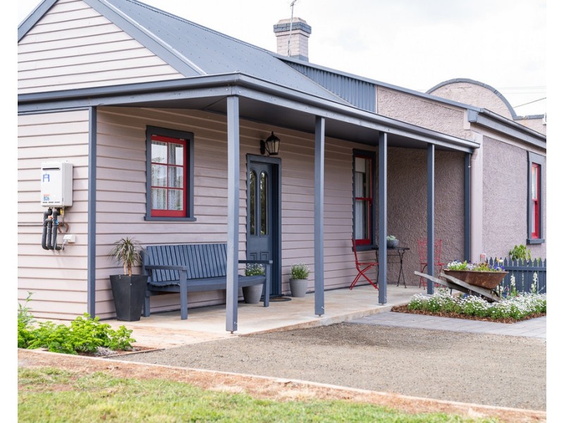 17 George Street, Scottsdale TAS 7260