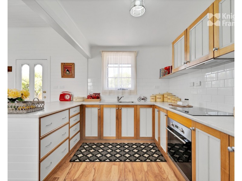 17 George Street, Scottsdale TAS 7260