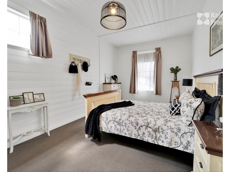 17 George Street, Scottsdale TAS 7260