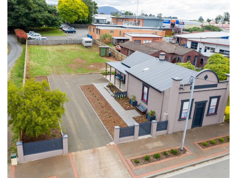 17 George Street, Scottsdale TAS 7260