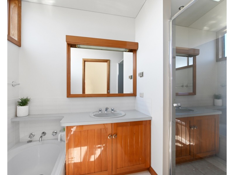 11-12 Olive Crt, Miandetta TAS 7310