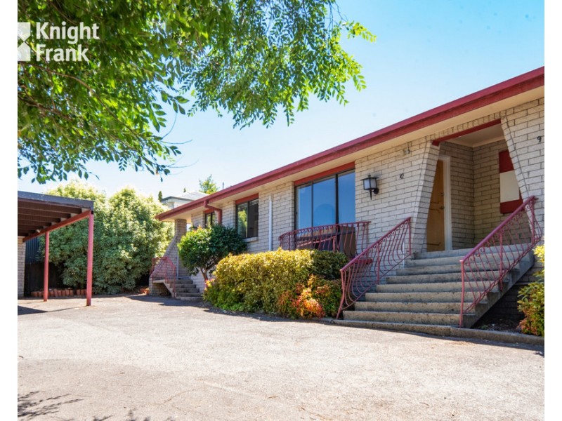 10/4 Alanvale Rd, Newnham TAS 7248