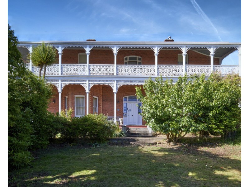 9 Aileen Crescent, Burnie TAS 7320