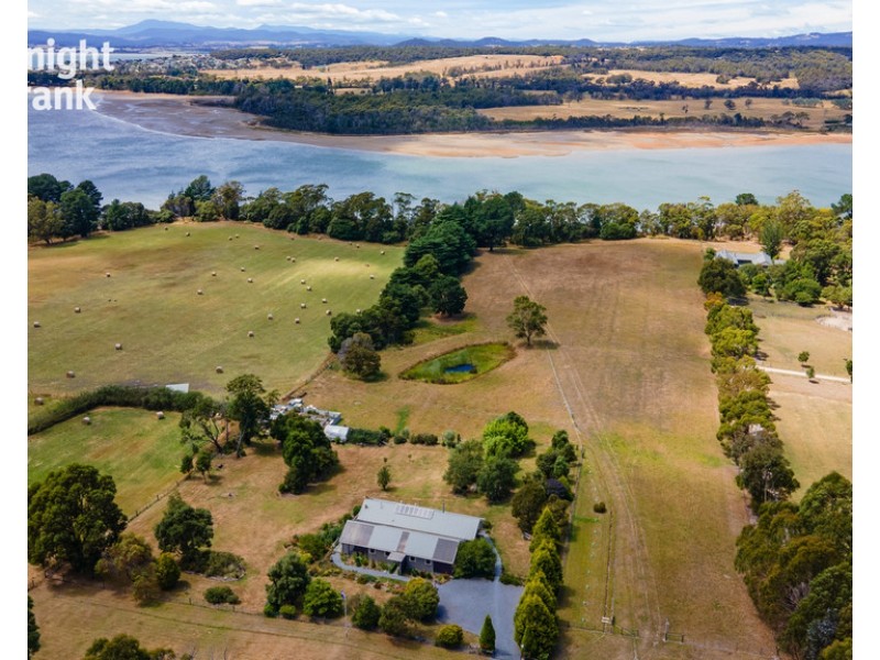 76 Clarence Point Road, Clarence Point TAS 7270