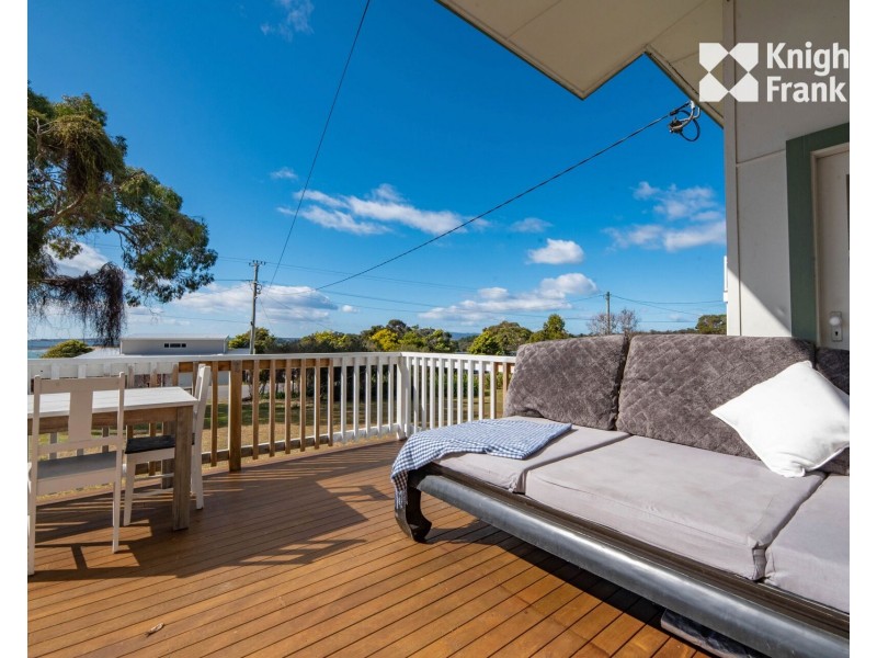 15 Top Road, Greens Beach TAS 7270