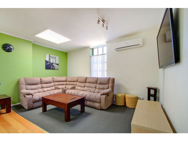 6 Yorktown Square, Launceston TAS 7250