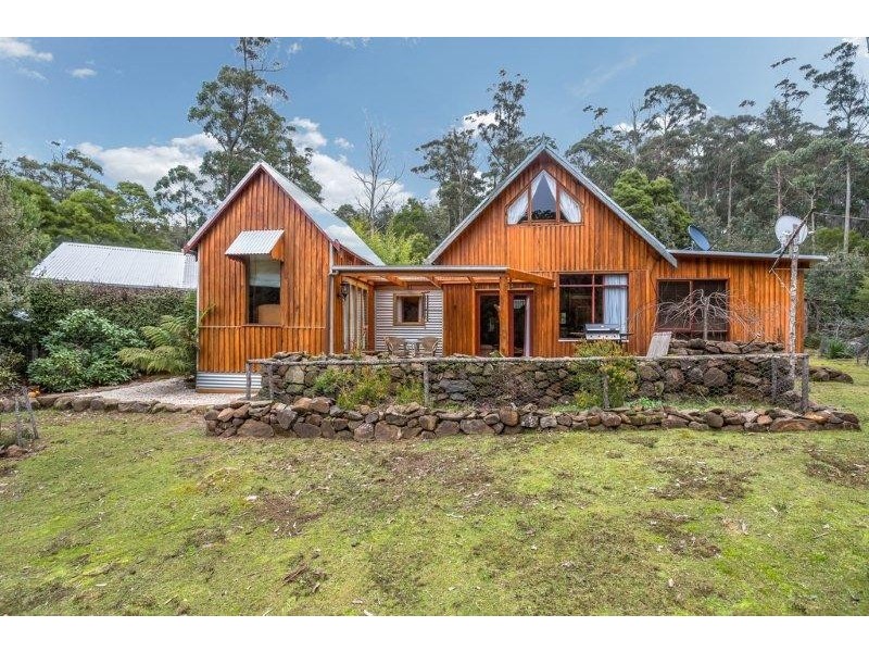 65 Cherry Farm Rd, Underwood TAS 7268