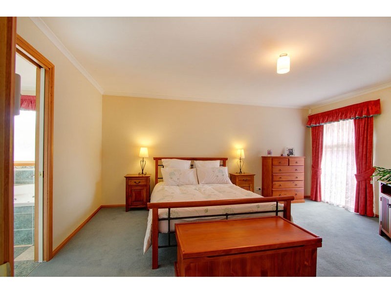 81 Harley Parade, Prospect TAS 7250
