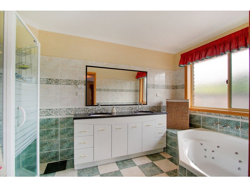 81 Harley Parade, Prospect TAS 7250