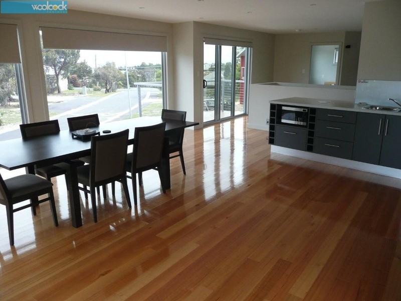 2/3 Bradley Drive, Coles Bay TAS 7215