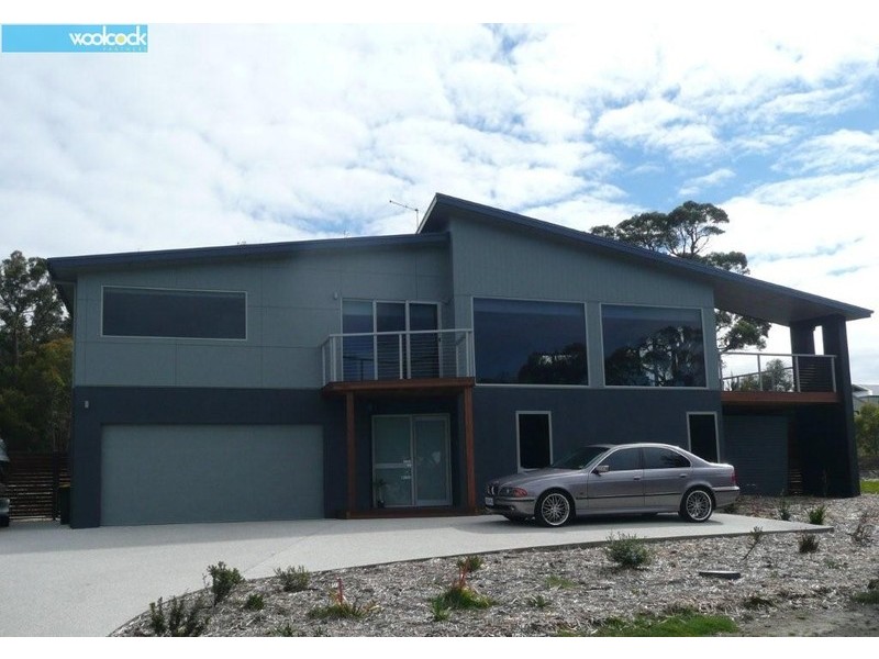 2/3 Bradley Drive, Coles Bay TAS 7215