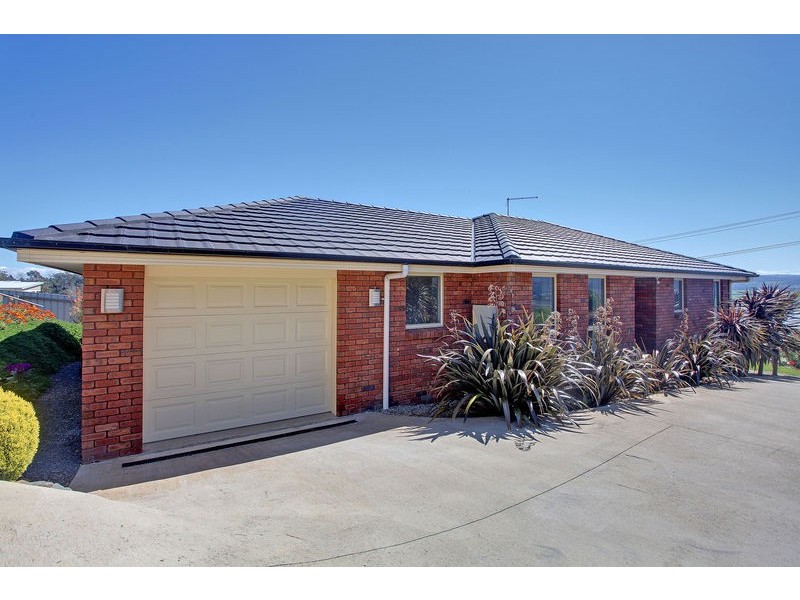 1/60  Cormiston Road, Riverside TAS 7250