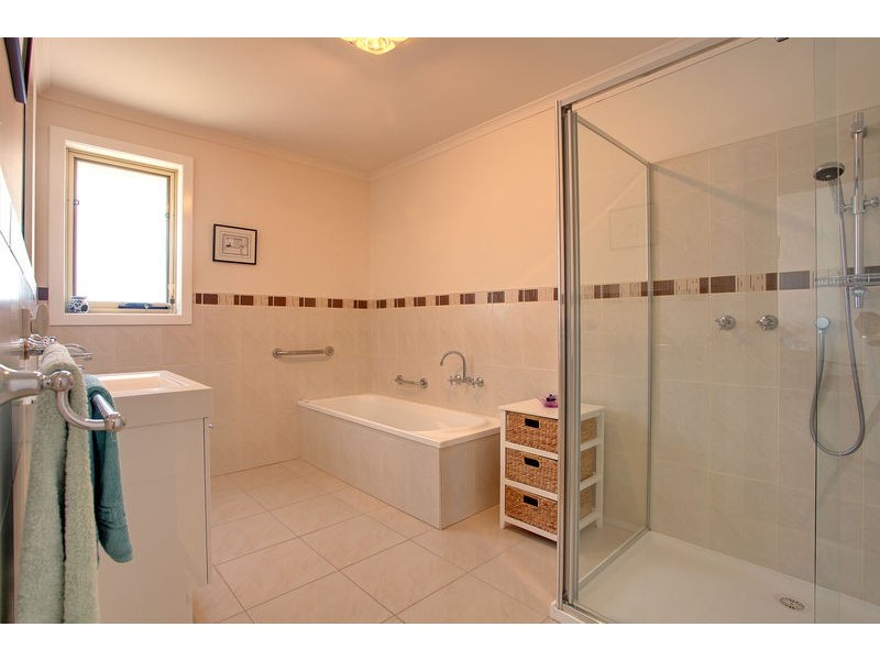 1/60  Cormiston Road, Riverside TAS 7250