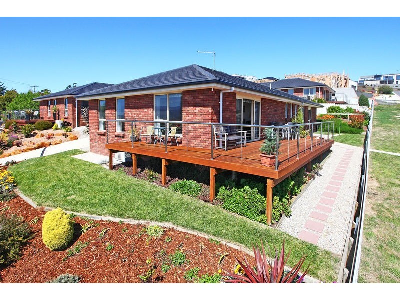 1/60  Cormiston Road, Riverside TAS 7250