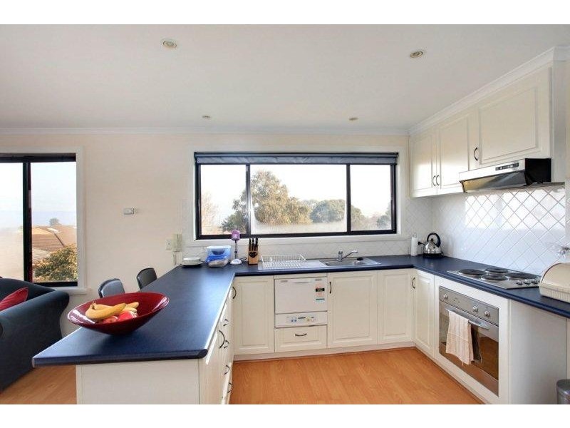 2/60 Franmaree Road, Newnham TAS 7248