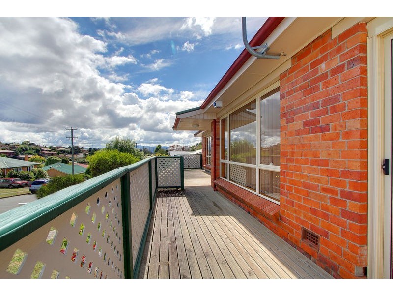2 Colgrave Street, Trevallyn TAS 7250
