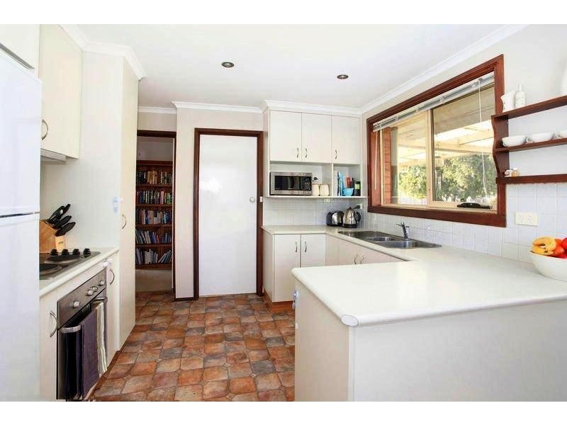 18 Sebastian Court, Newnham TAS 7248