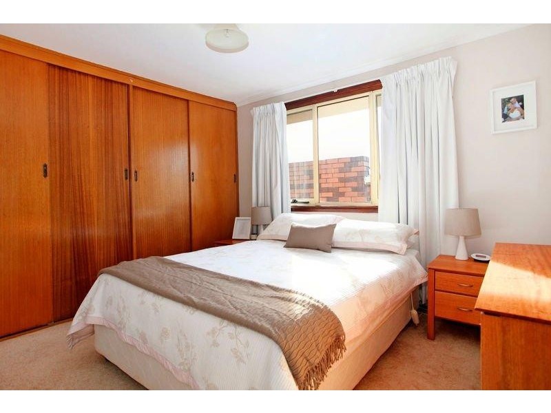 18 Sebastian Court, Newnham TAS 7248