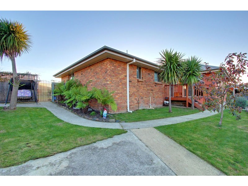 12 Encee Drive, St Leonards TAS 7250