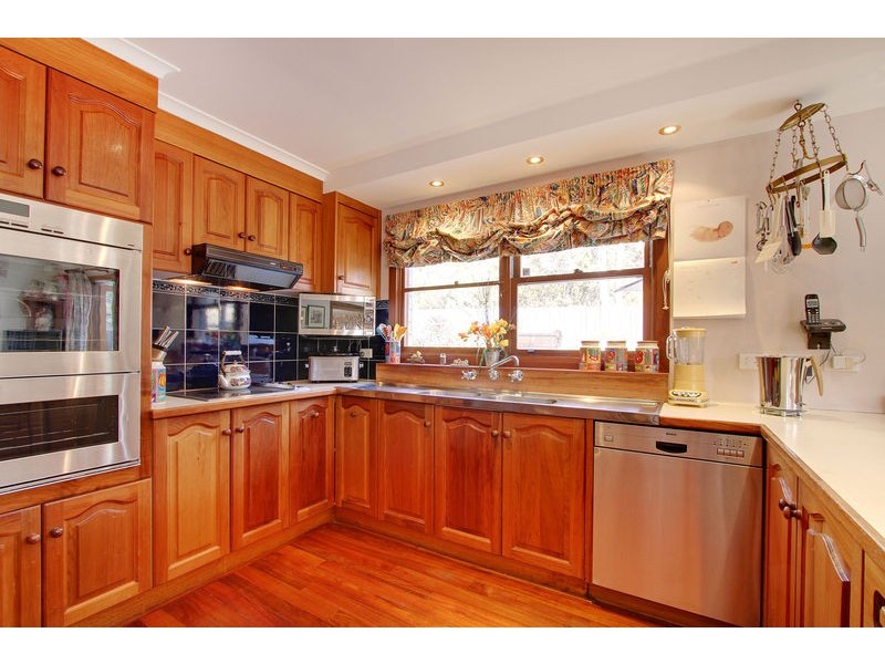 18 Heathfield Street, Norwood TAS 7250