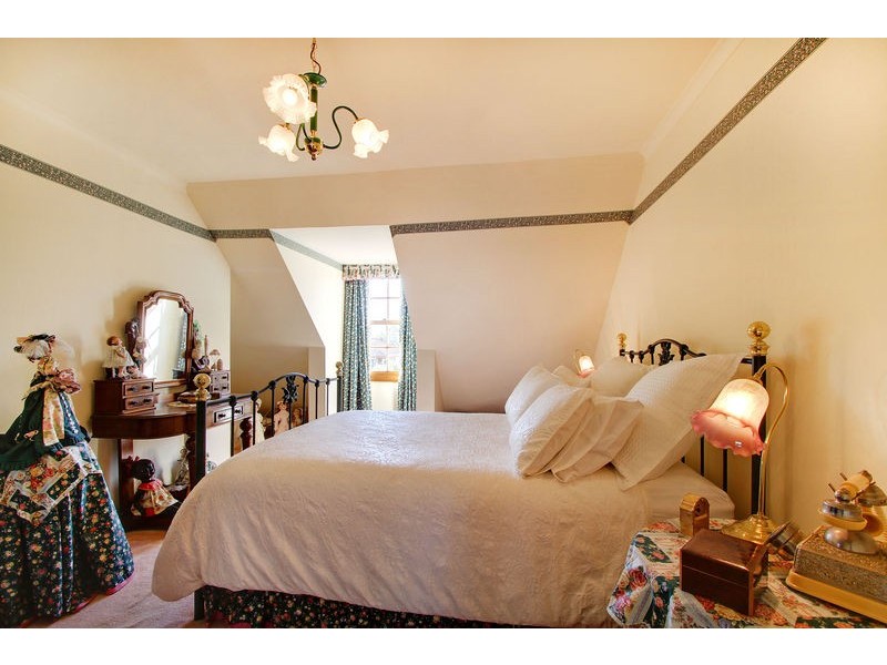 18 Heathfield Street, Norwood TAS 7250