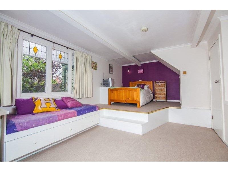 24 Bain Terrace, Trevallyn TAS 7250