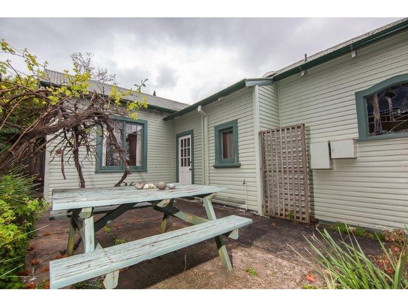 24 Bain Terrace, Trevallyn TAS 7250