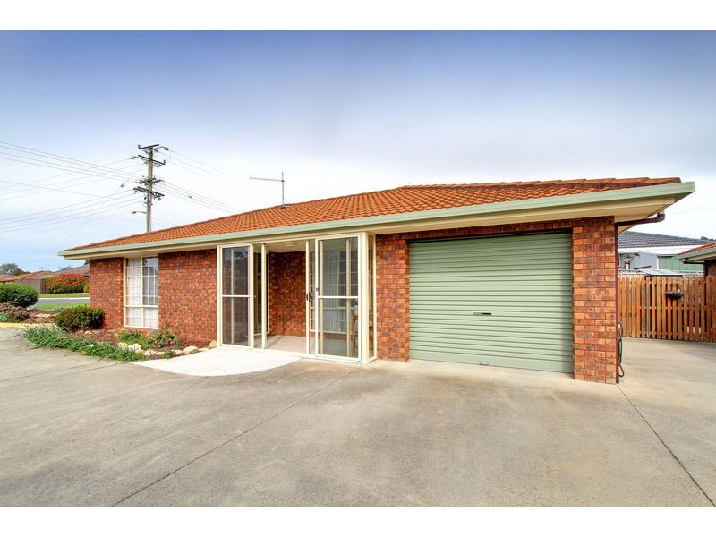 1/5 Downing Street, Riverside TAS 7250