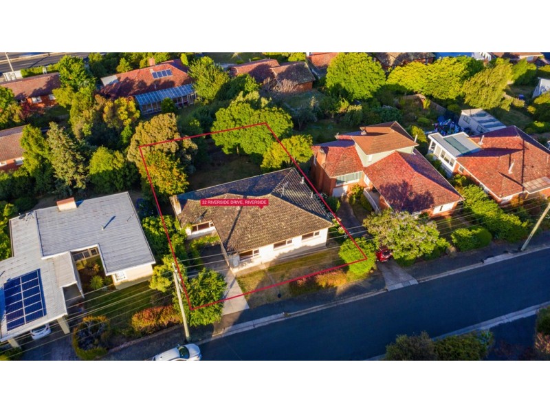 32 Riverside Drive, Riverside TAS 7250
