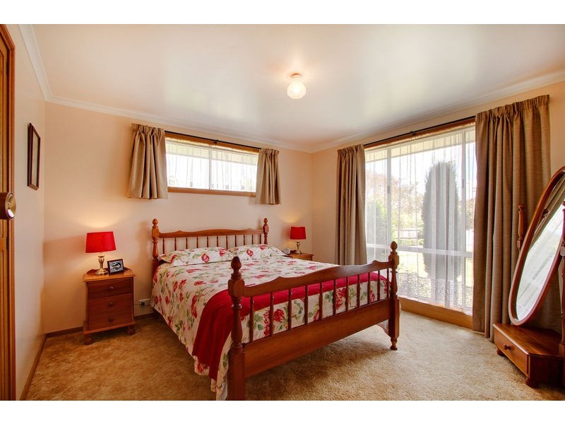 2 Justin Court, Summerhill TAS 7250