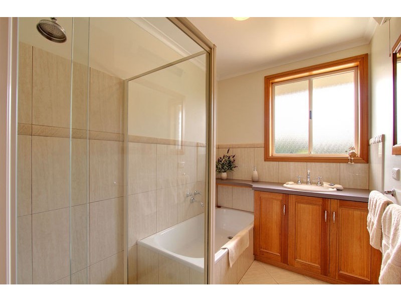 2 Justin Court, Summerhill TAS 7250
