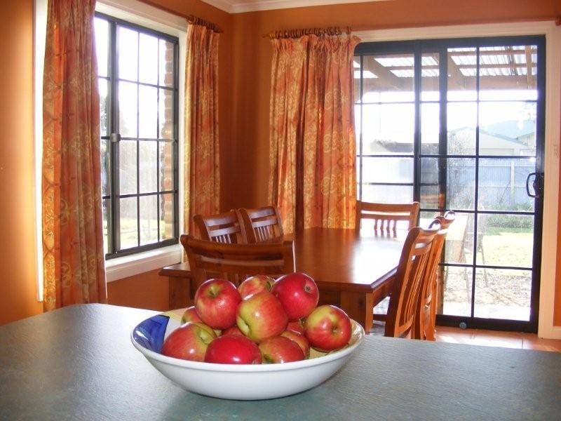 32 Meander Valley Road, Carrick TAS 7291