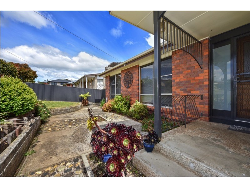 15 Clinton Court, Summerhill TAS 7250