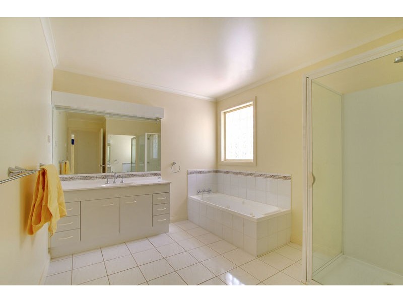 13 Sherri Court, Norwood TAS 7250