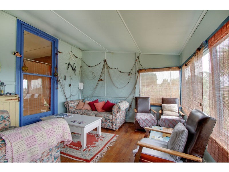 12 Esplanade, Beechford TAS 7252