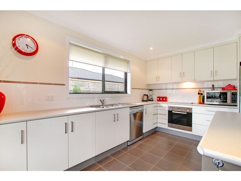 18 Savoy Place, Youngtown TAS 7249
